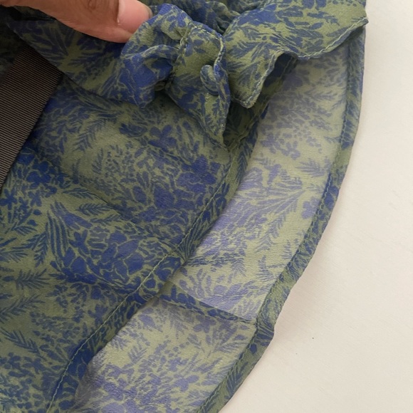 The Real Real: 3.1 Phillip Lim Sheer V neck blouse with embellishments Sz 4 - Picture 14 of 16